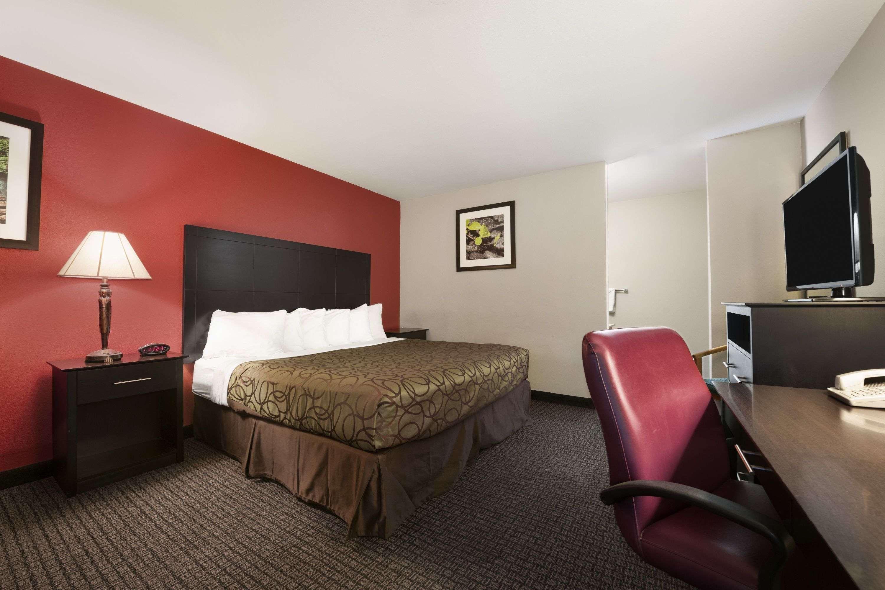 Travelodge By Wyndham Traverse City Mi Luaran gambar